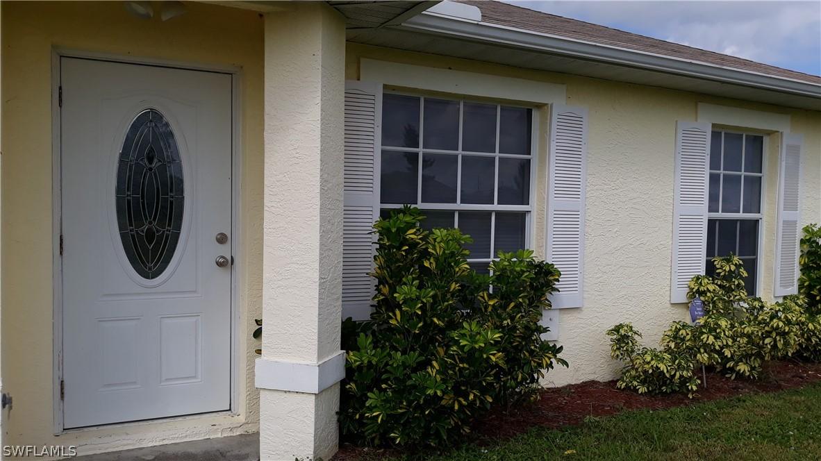 2124 NW 17th Pl., Cape Coral, FL 33993