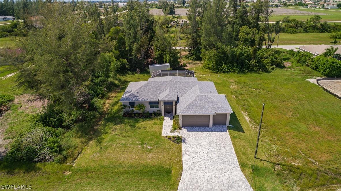1128 NW 27th Ct., Cape Coral, FL 33993