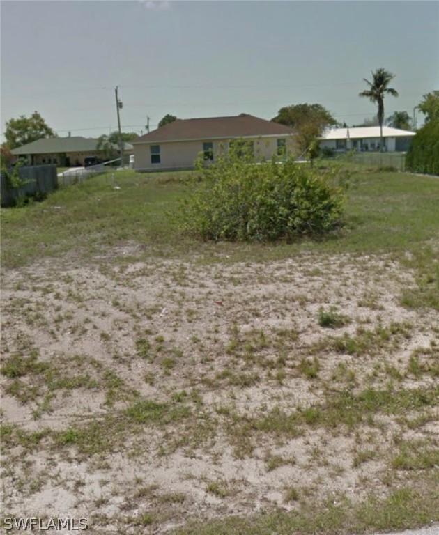 702 SW 30th Ter., Cape Coral, FL 33914