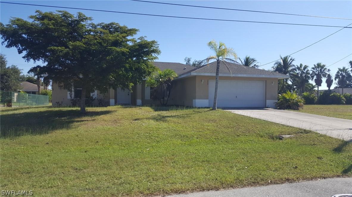 3935 SW 16th Pl., Cape Coral, FL 33914