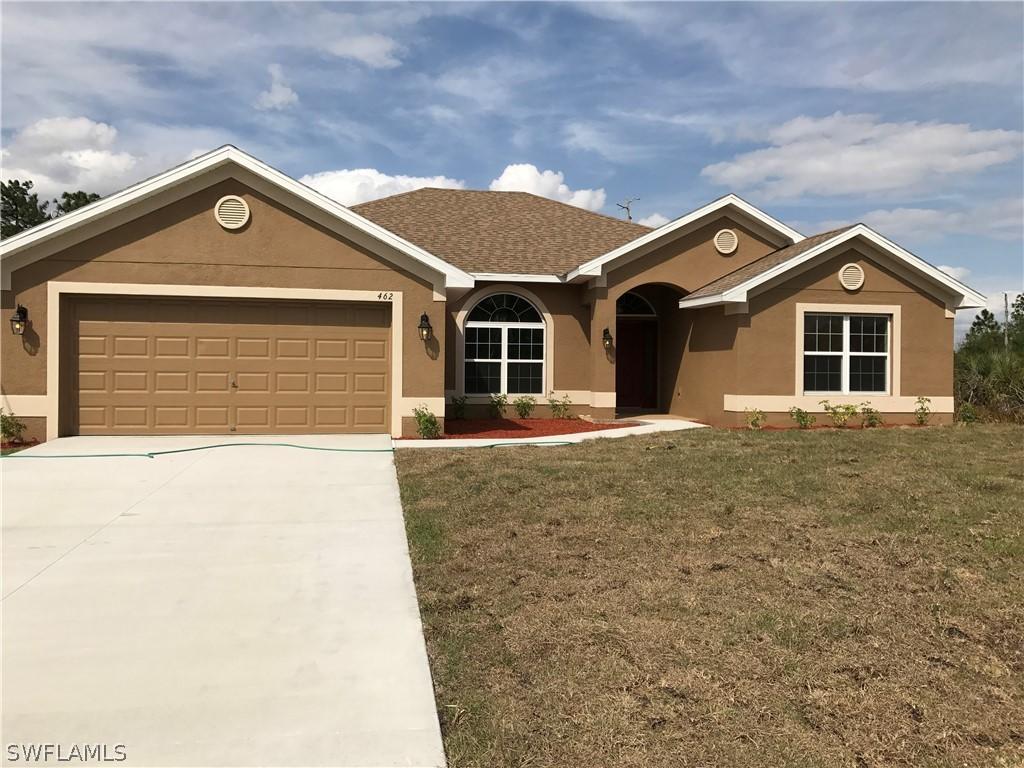 612 Eight Ave., Lehigh Acres, FL 33972