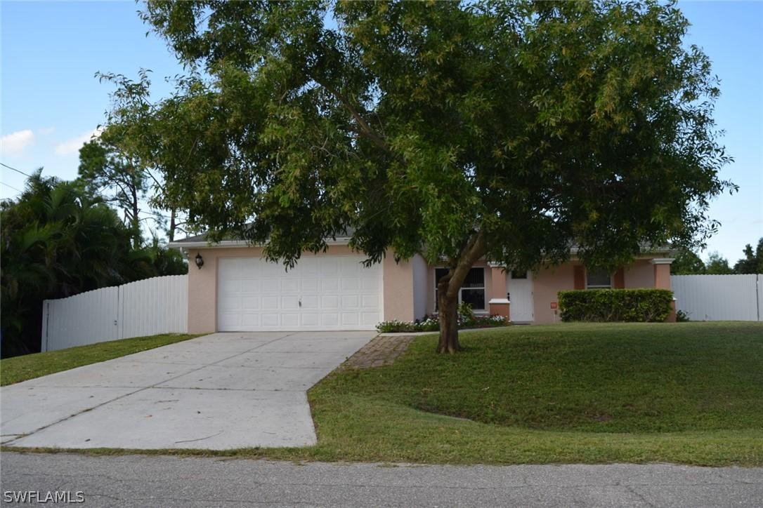3714 2nd St., Lehigh Acres, FL 33976