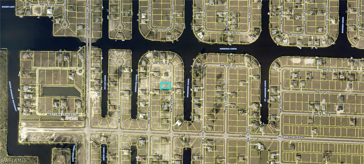 828 NW 38th Ave., Cape Coral, FL 33993