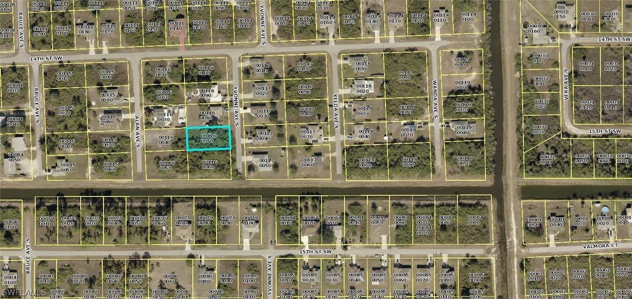 1406 Yvonne Ave., Lehigh Acres, FL 33976