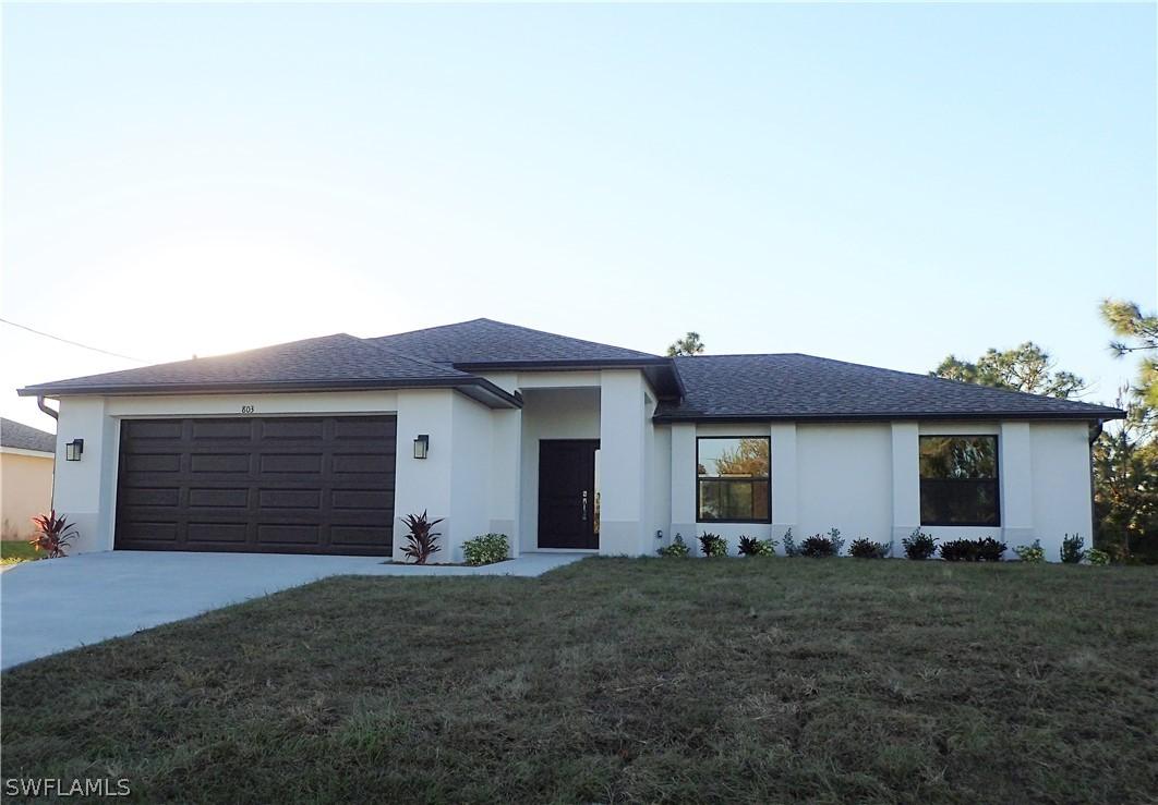 803 Zehra Ave., Lehigh Acres, FL 33971