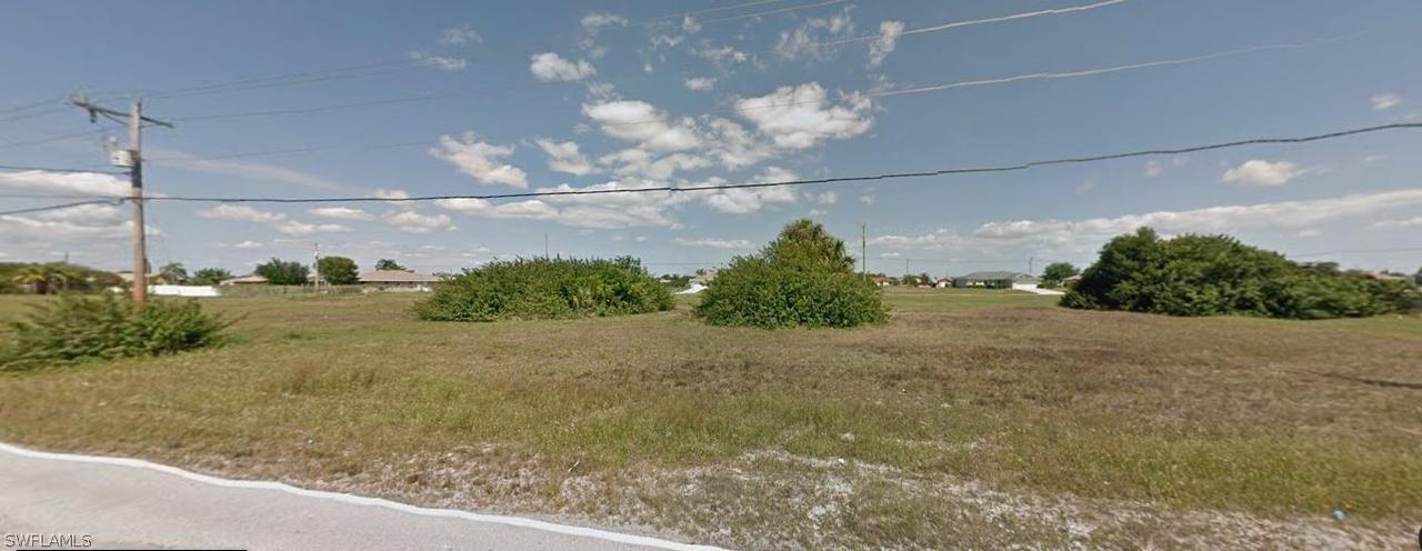 822 Compton Ave., Lehigh Acres, FL 33974