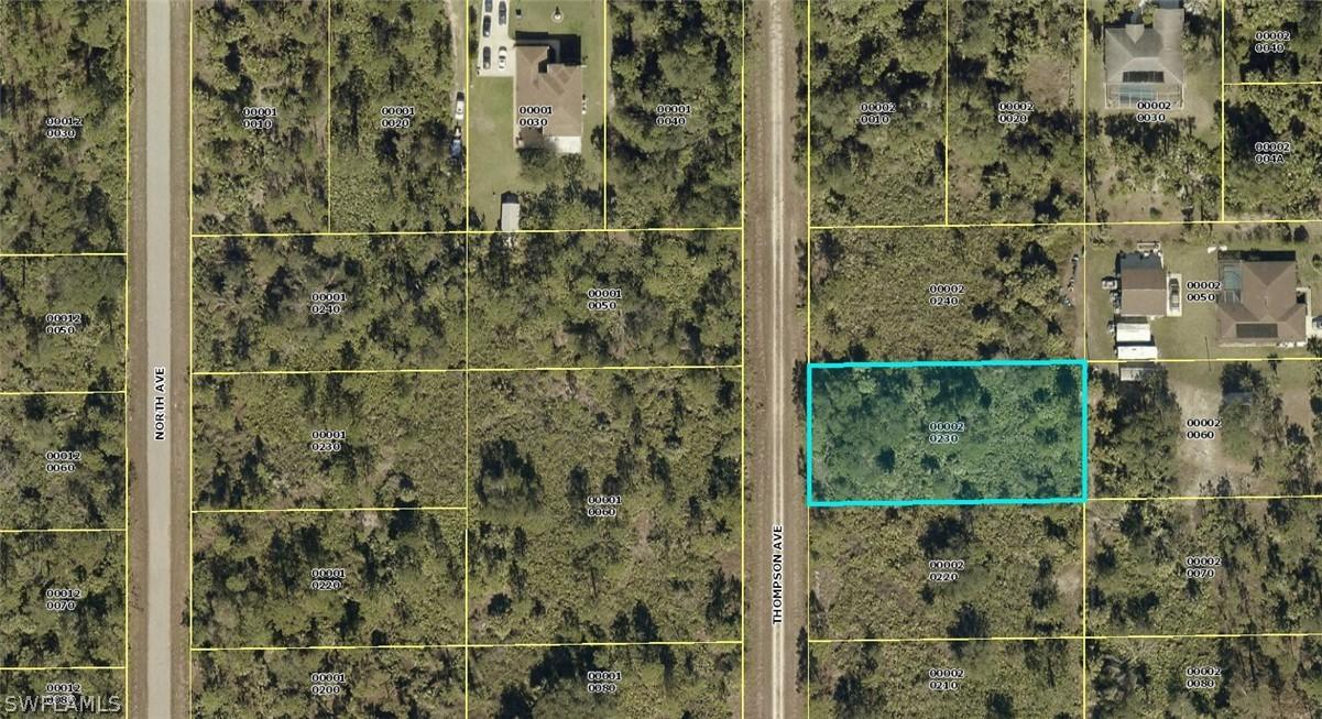 416 Thompson Ave., Lehigh Acres, FL 33972