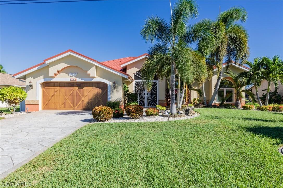 213 SW 9th Ter., Cape Coral, FL 33991