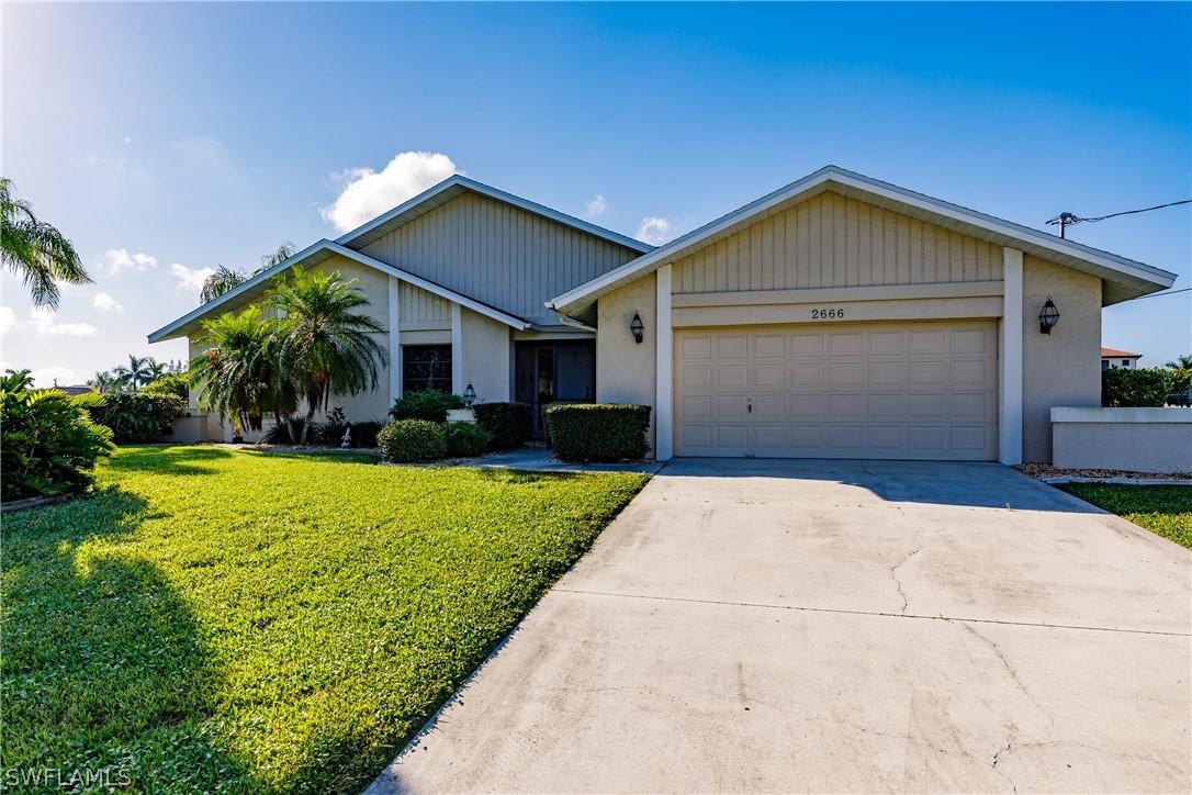 2666 SE 19th Pl., Cape Coral, FL 33904