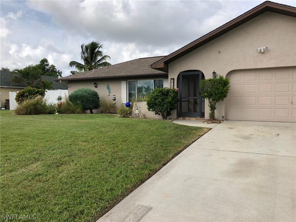 1721 SE 6th Ln., Cape Coral, FL 33990