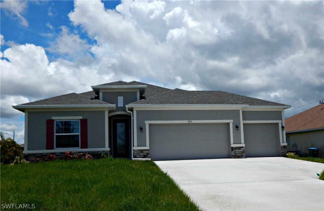 805 NW 37th Pl., Cape Coral, FL 33993