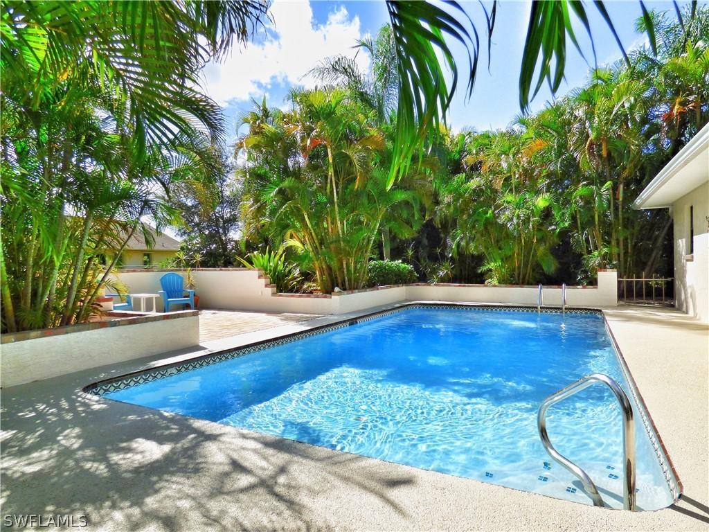 1322 SE 37th Ter., Cape Coral, FL 33904