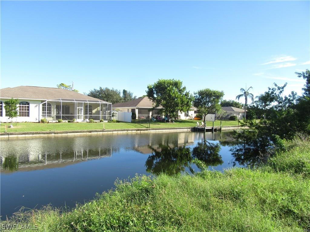 2205 SE 8th Ter., Cape Coral, FL 33990
