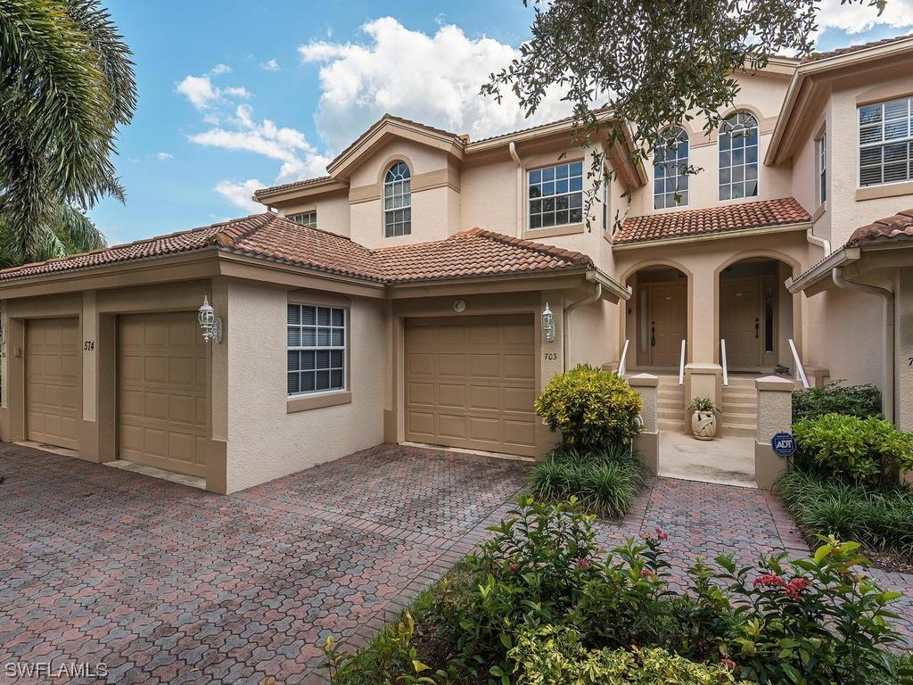 574 Laguna Royale Blvd. #703, Naples, FL 34119