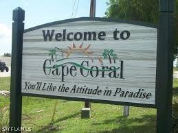 4416 NE 21st Pl., Cape Coral, FL 33909