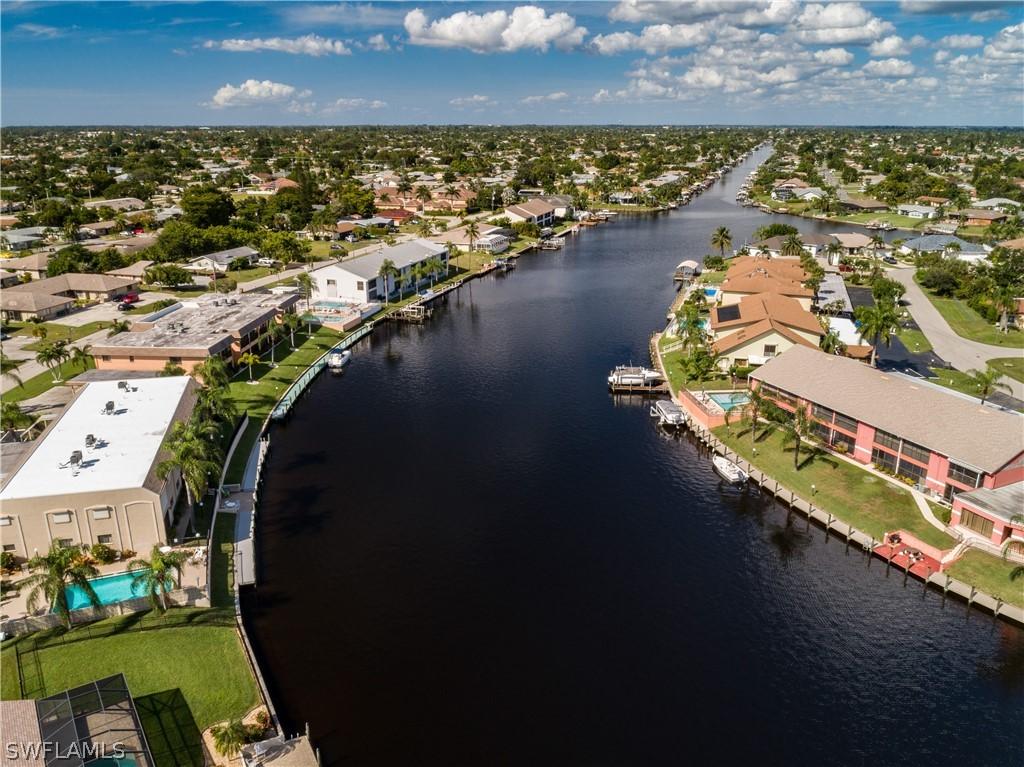 3711 SE 10th Ave. #102, Cape Coral, FL 33904