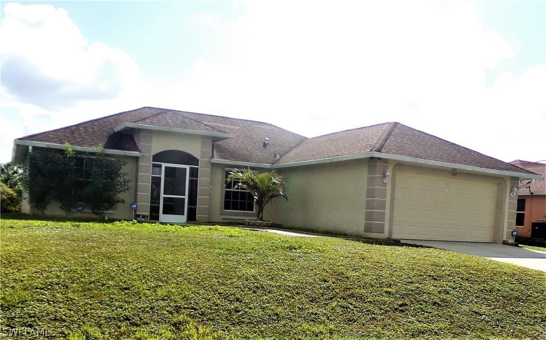 539 Kingsbury Ln., Lehigh Acres, FL 33974