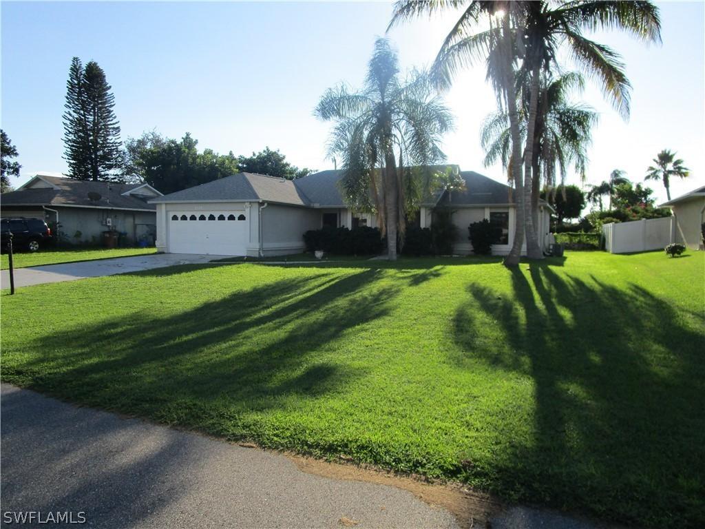 1314 SW 10th Pl., Cape Coral, FL 33991