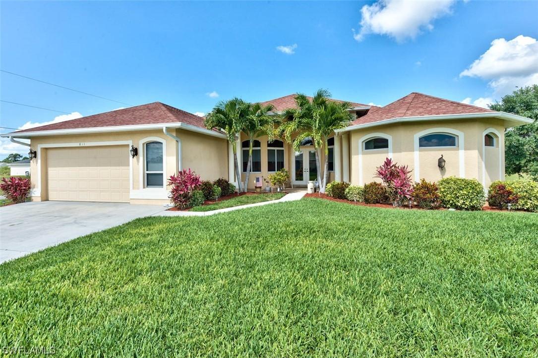 811 Calvert Ave., Lehigh Acres, FL 33971