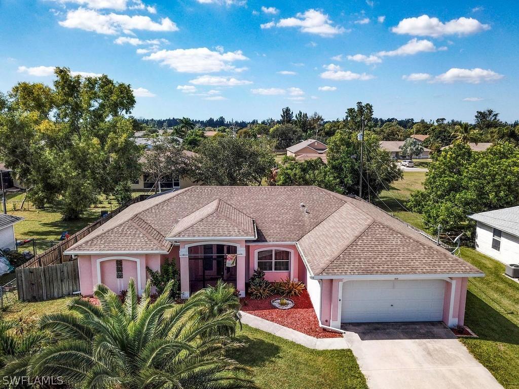 810 SW 10th Pl., Cape Coral, FL 33991
