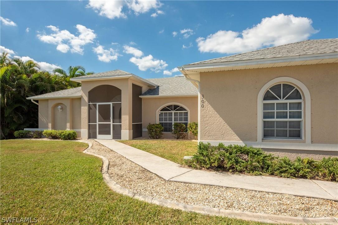 300 SW 24th Pl., Cape Coral, FL 33991
