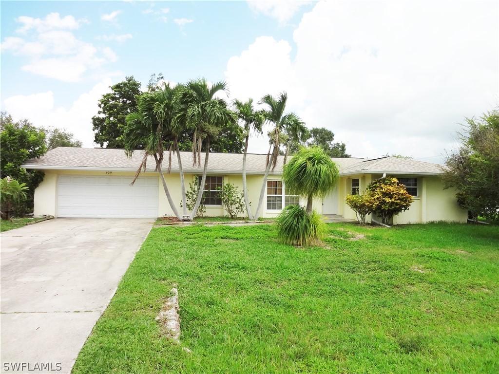 909 SE 27th St., Cape Coral, FL 33904