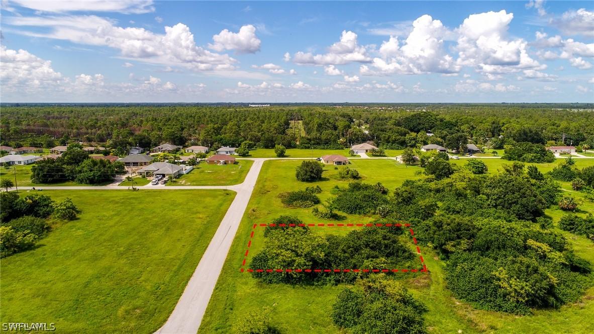 2707 NE 22nd Pl., Cape Coral, FL 33909