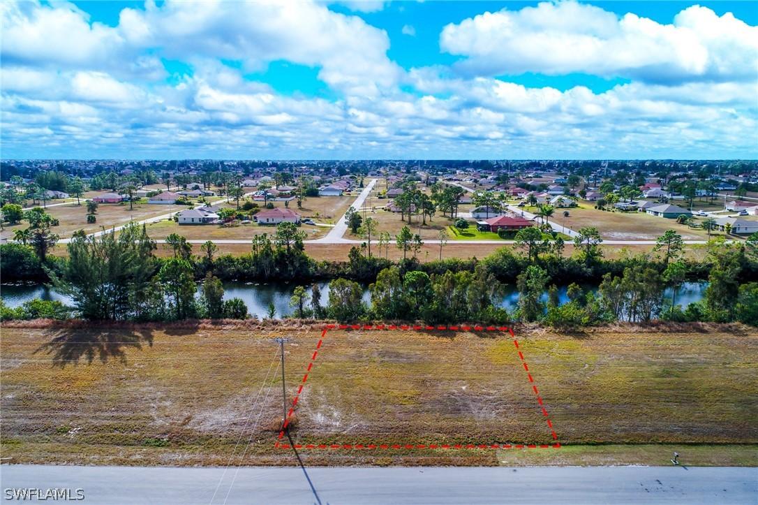 2004 NW 27th St., Cape Coral, FL 33993