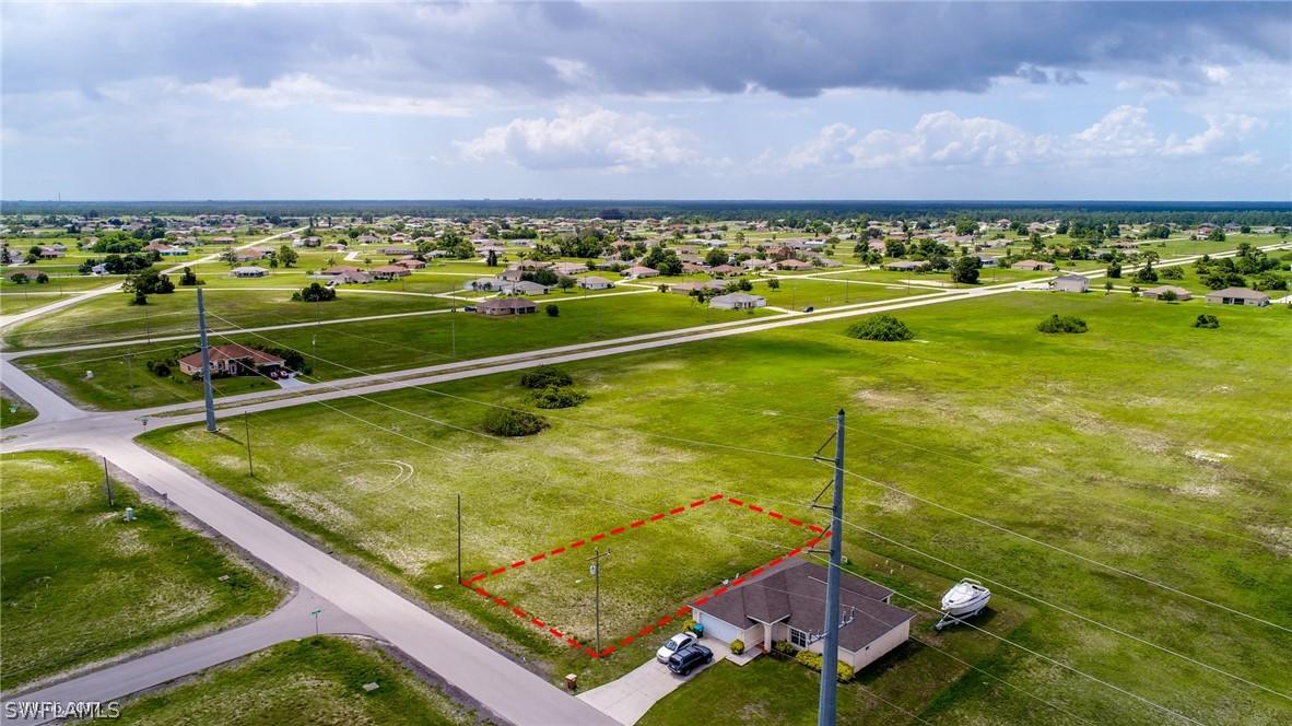 29 NE 27th Ter., Cape Coral, FL 33909