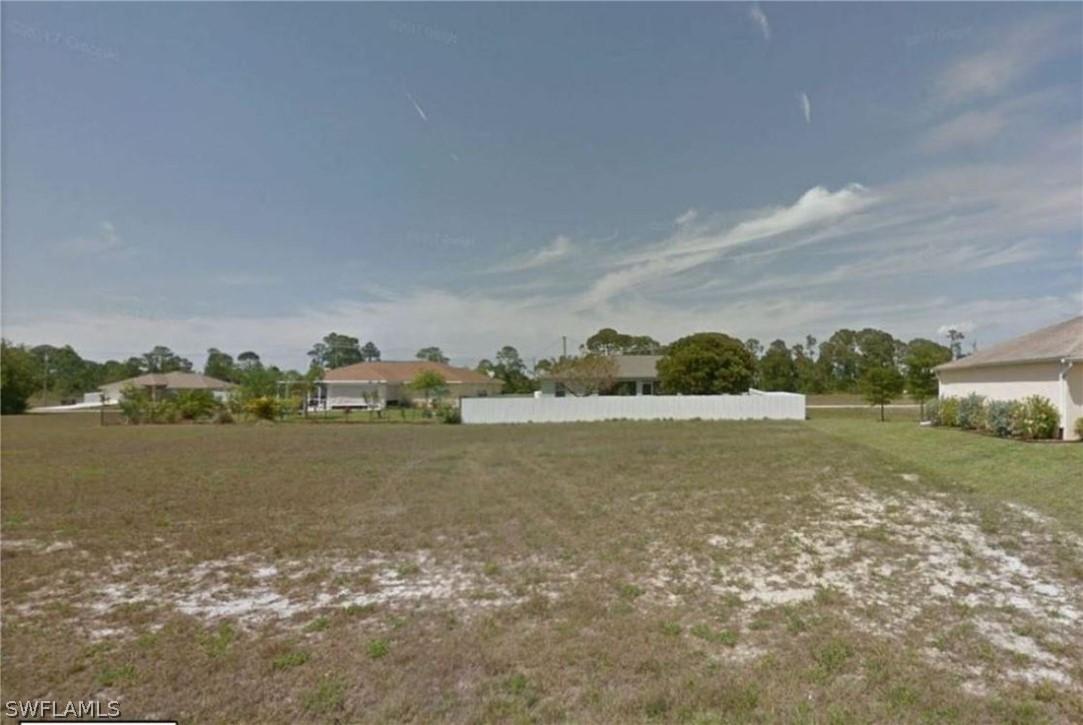 203 NW 33rd Ter., Cape Coral, FL 33993