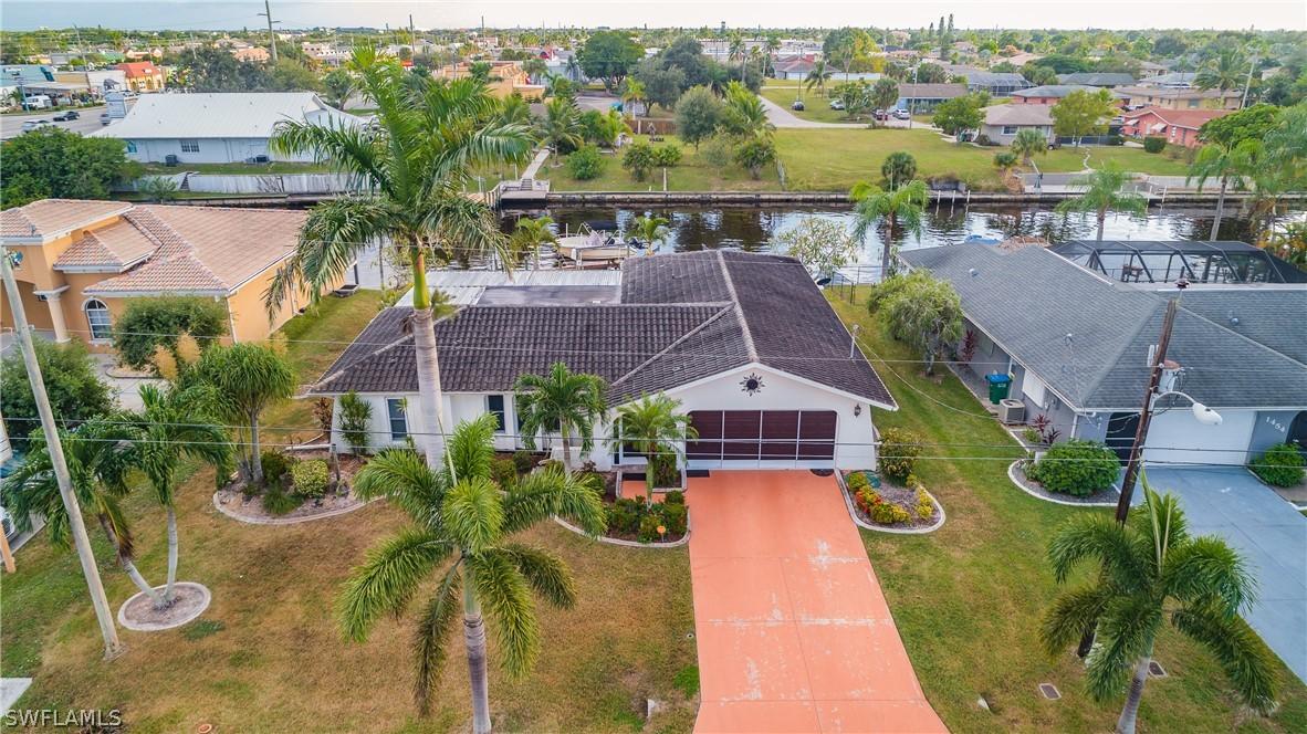 1504 SE 12th Ter., Cape Coral, FL 33990