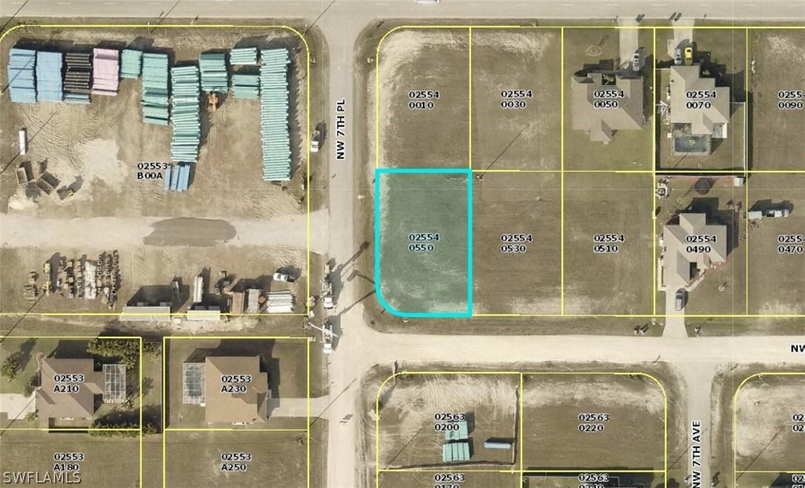 711 NW 7th Ter., Cape Coral, FL 33993