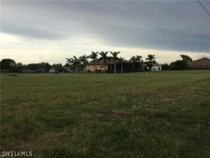 5242/5240 Chiquita Blvd., Cape Coral, FL 33914