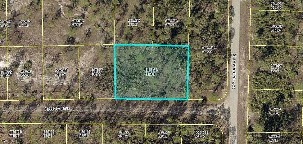 873 Amigo St., Lehigh Acres, FL 33974