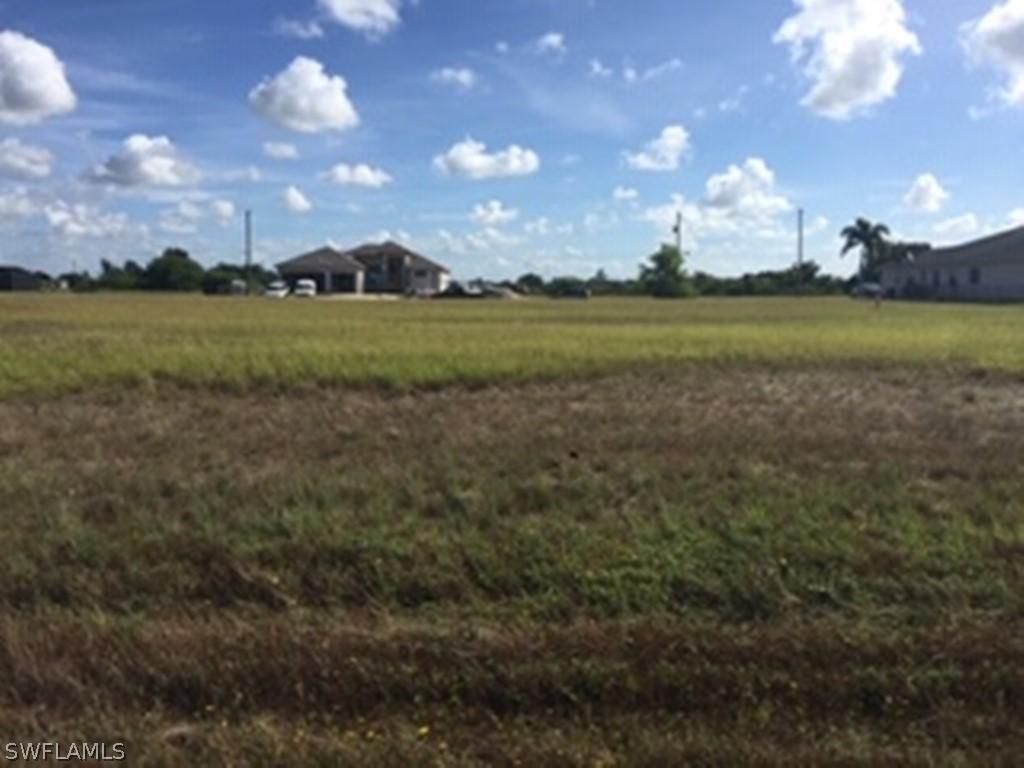 1147 NW 4th Pl., Cape Coral, FL 33993