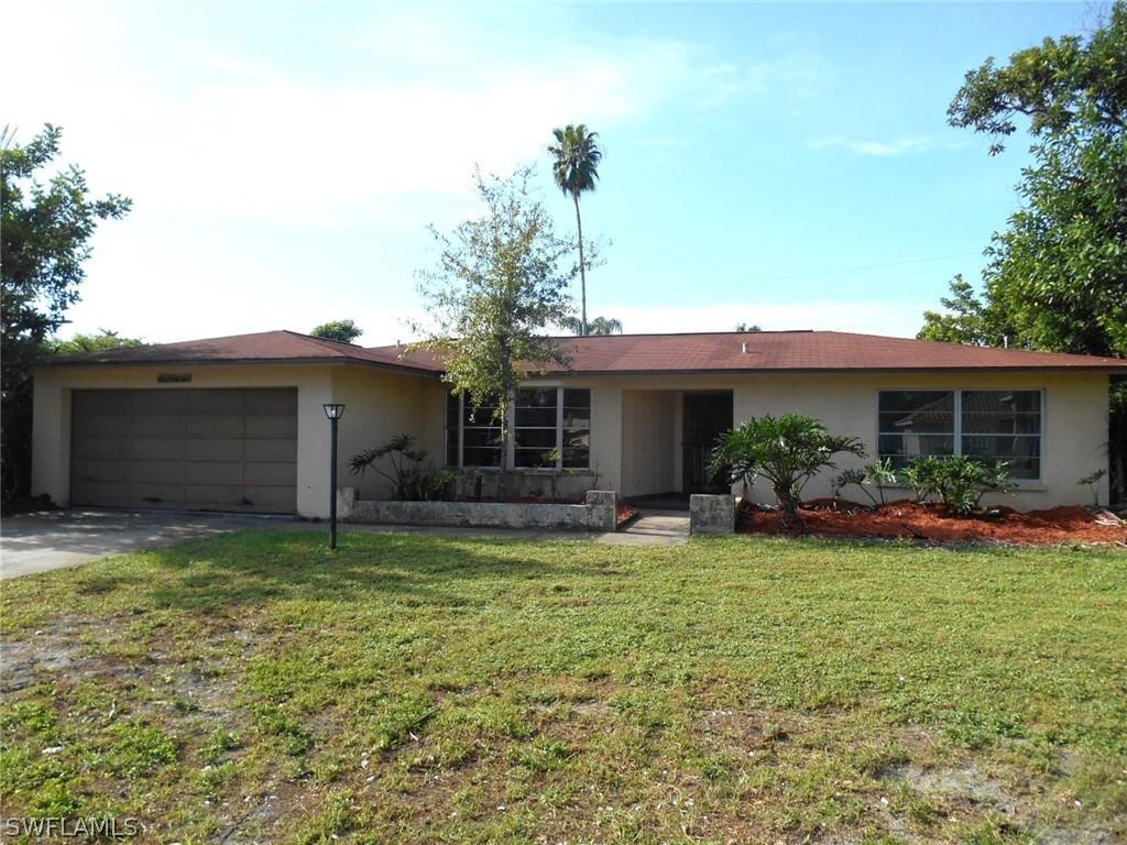 562 Peck Ave., Fort Myers, FL 33919