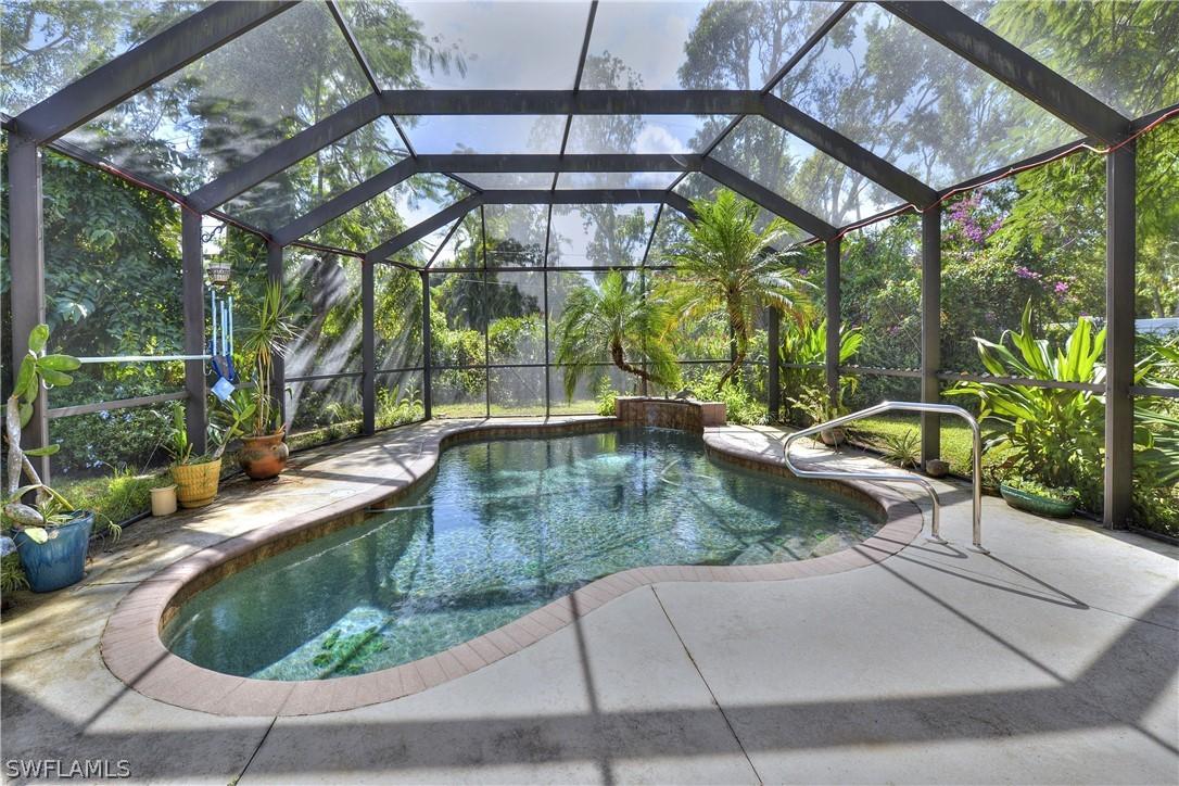 1348 Woodmere Ln., Fort Myers, FL 33919