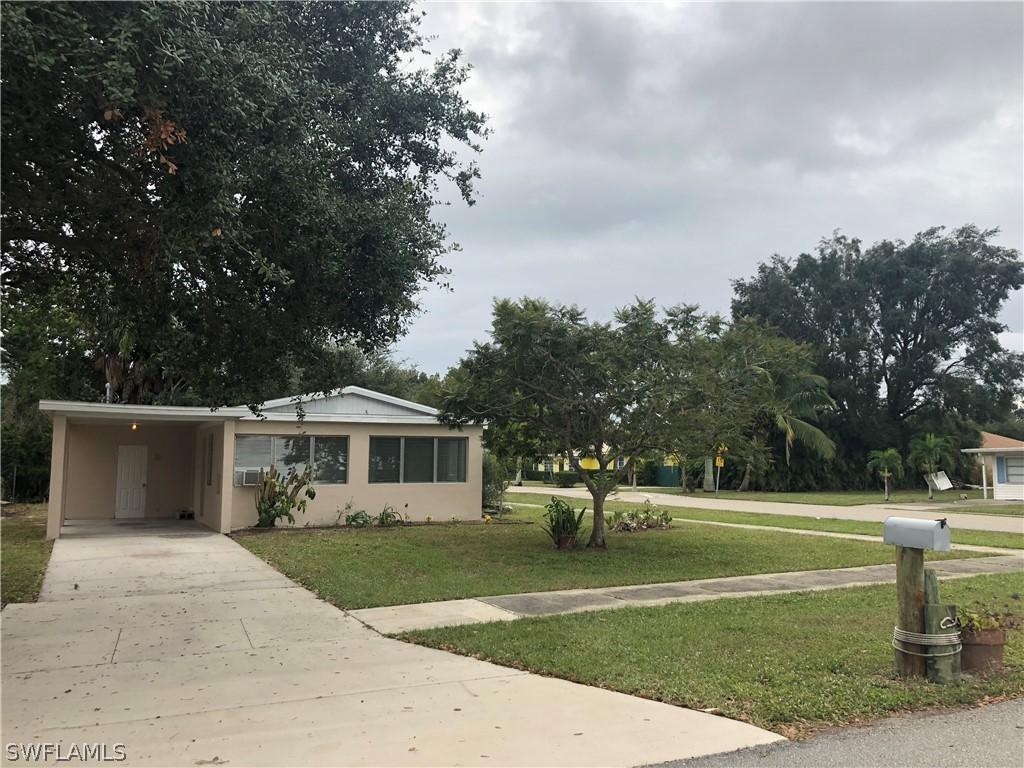 3961 La Palma St., Fort Myers, FL 33901