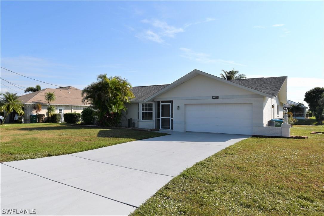 206 SW 37th Ter., Cape Coral, FL 33914