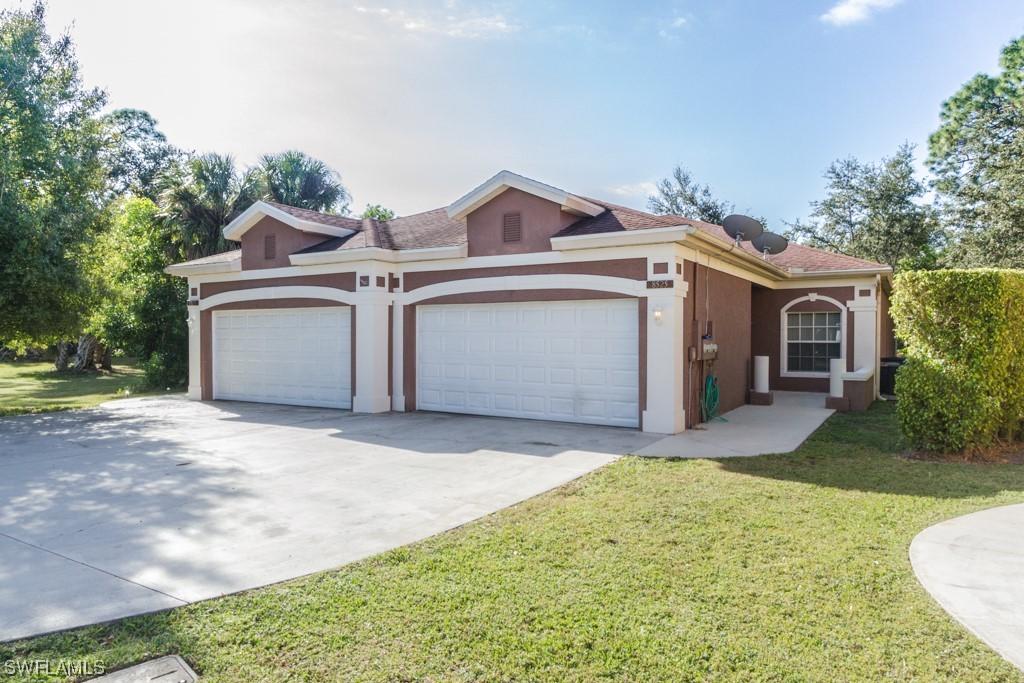 8527 Tamara Ct., Bonita Springs, FL