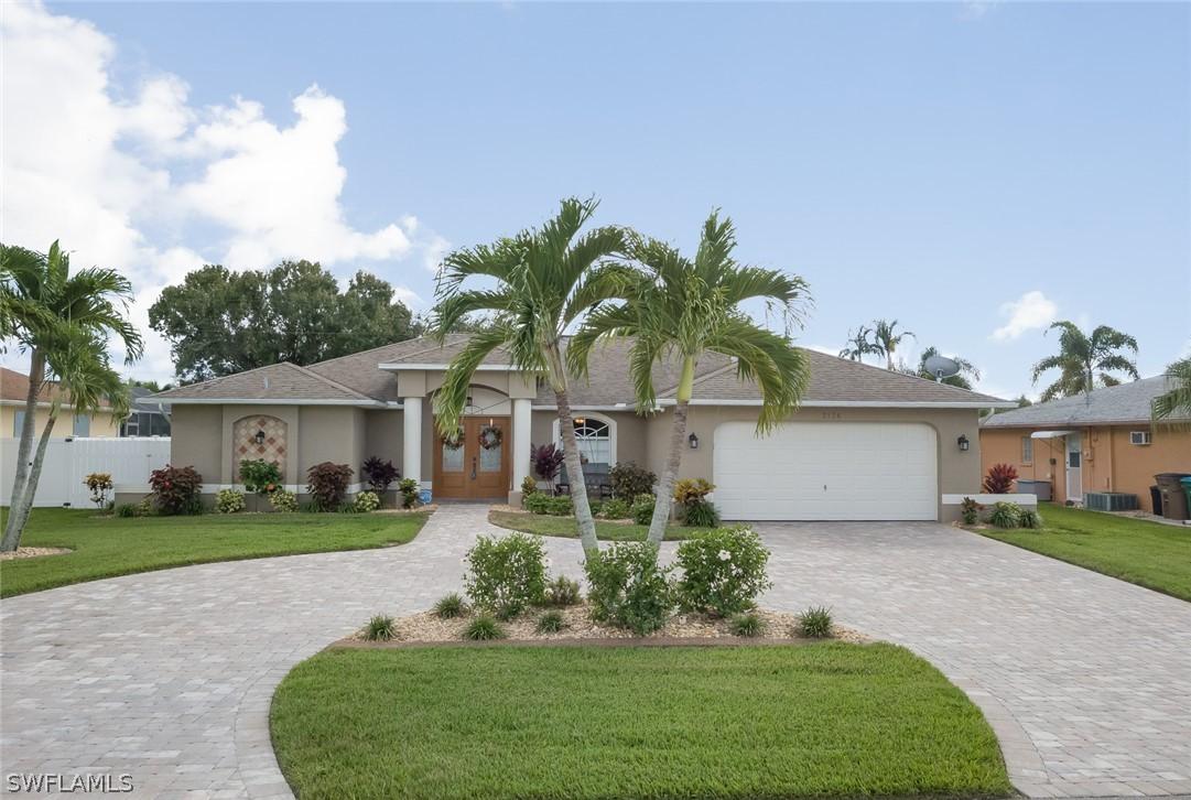 2124 SE 11th St., Cape Coral, FL 33990