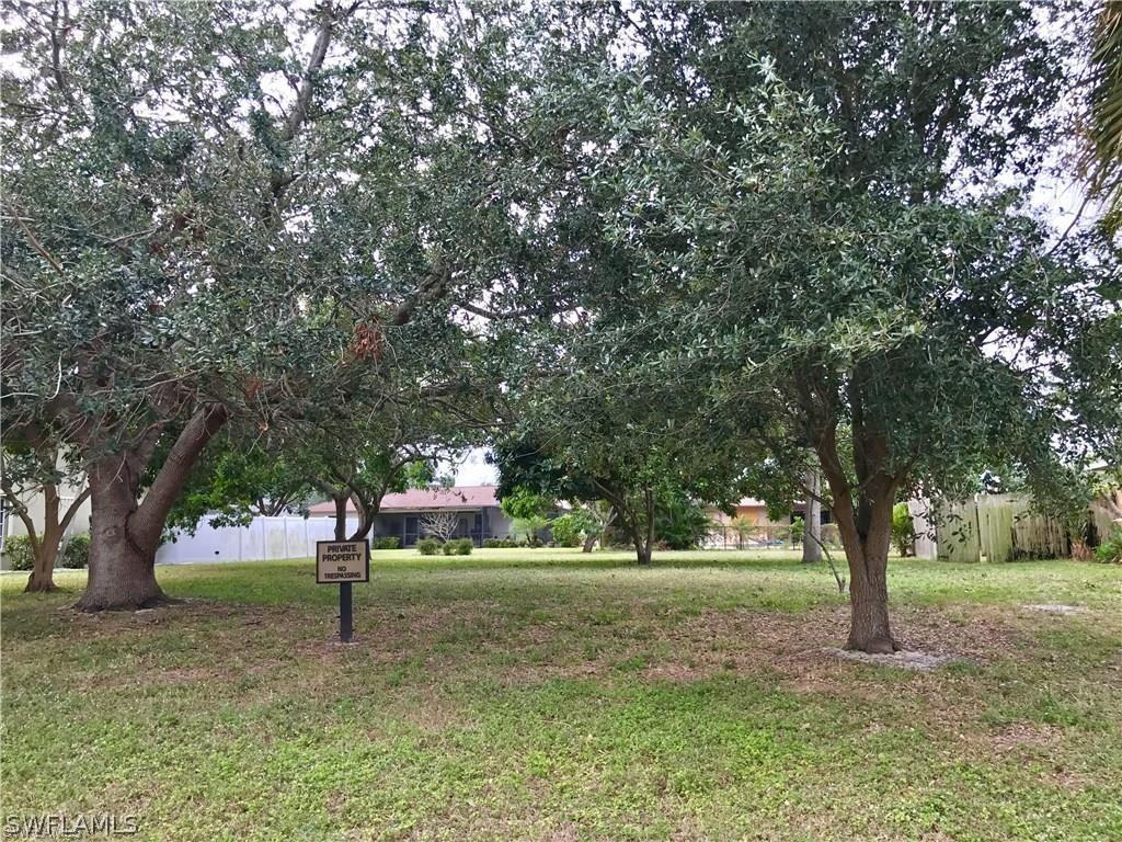 1102 SE 20th Ct., Cape Coral, FL 33990