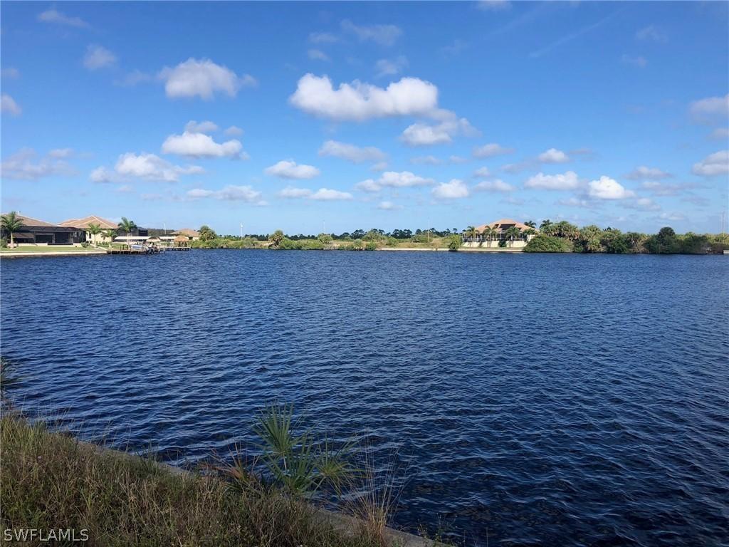 4315 NW 35th St., Cape Coral, FL 33993