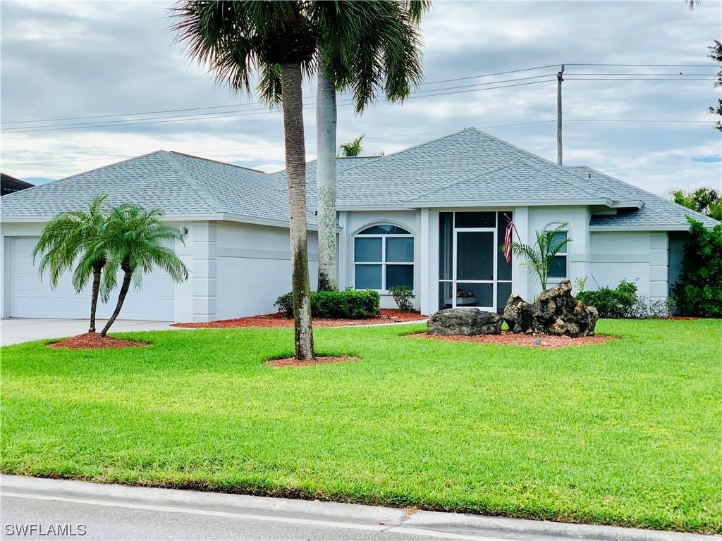 489 Raven Way, Naples, FL 34110