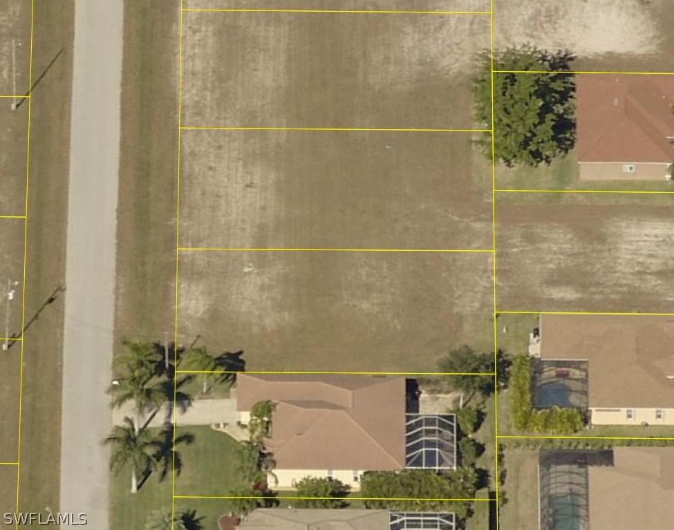 125 NW 38th Pl., Cape Coral, FL 33993