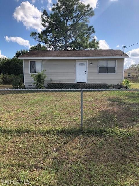 3013 3rd St., Lehigh Acres, FL 33976