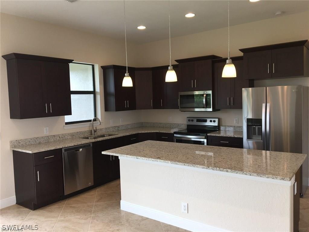 1203 SW 18th Ct., Cape Coral, FL 33991