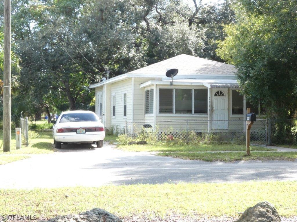 2922 Lincoln Blvd., Fort Myers, FL 33916