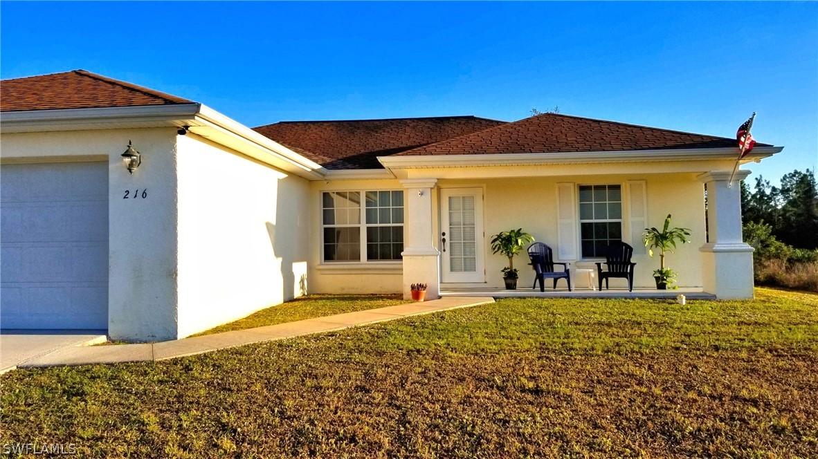 216 Pembroke St., Lehigh Acres, FL 33974