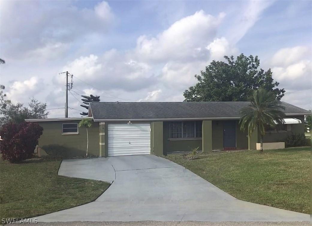 1213 Casedale St., Lehigh Acres, FL 33936